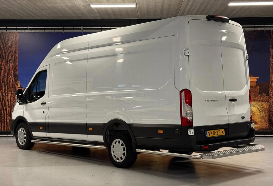 Ford Transit, foto 2