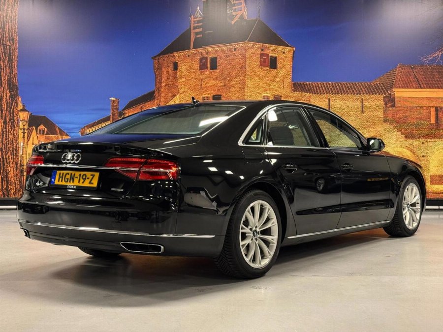 Audi A8, foto 2