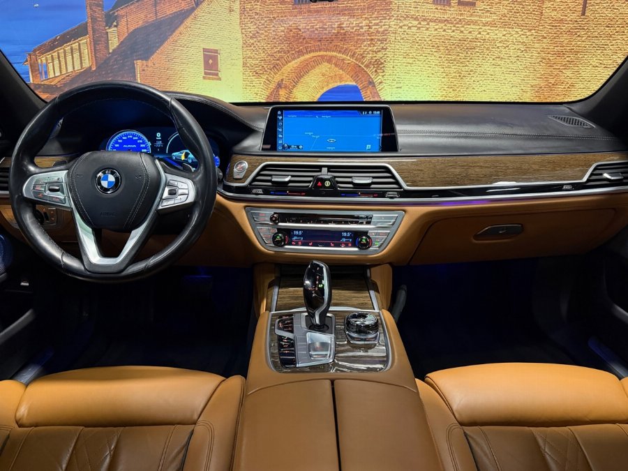 BMW 7-serie, foto 3