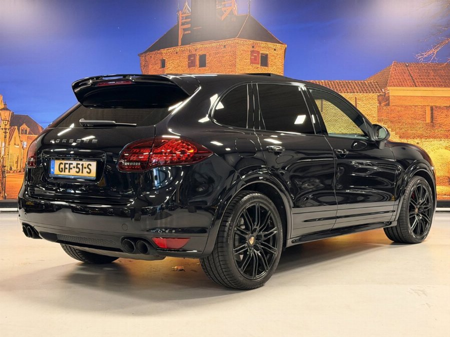 Porsche Cayenne, foto 2