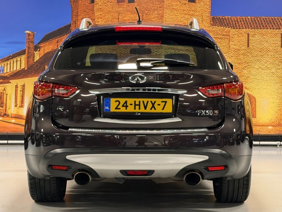 Infiniti FX, foto 6